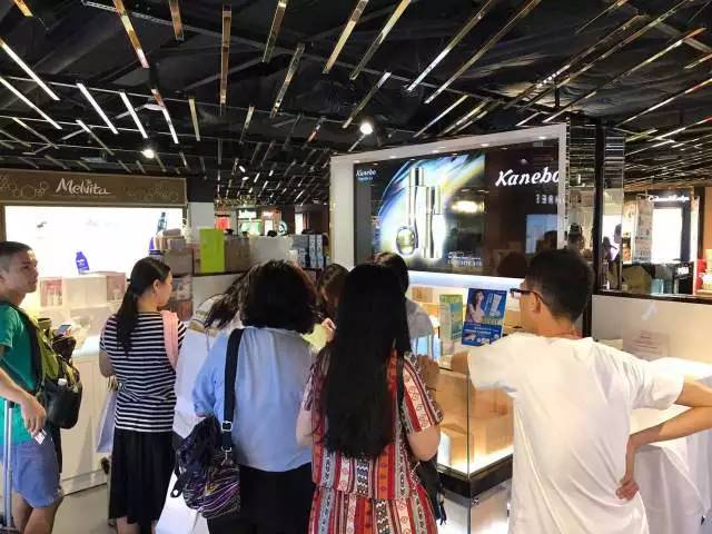 日本Kanebo和RMK打折到骨折,不买买买对不起