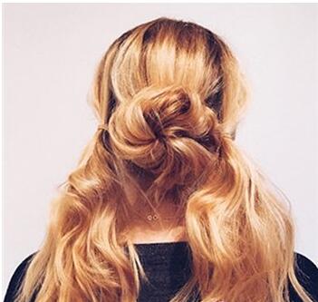 卷发盘发教程50岁,卷发盘发视频教程简单易学