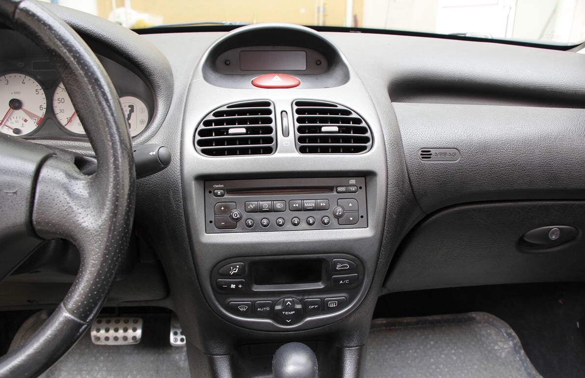 当年的标致206cc,标致206cc啥时停产的