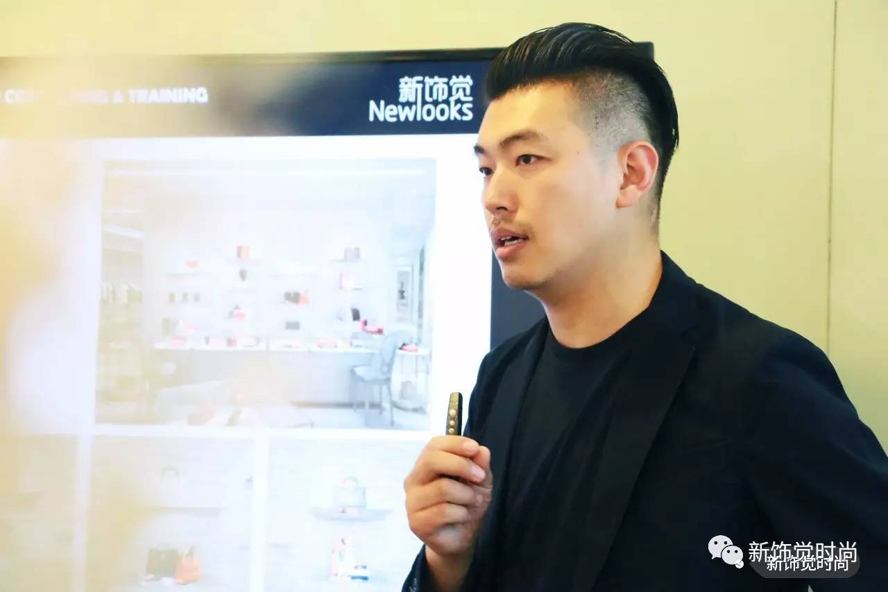 春夏dior服装店陈列,男装dior服装店陈列