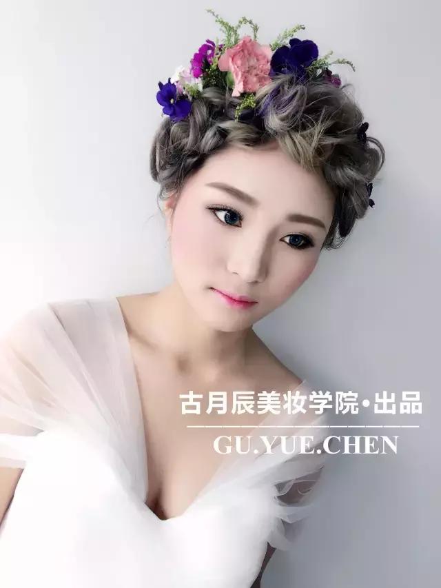 新娘跟妆价差,新娘跟妆有必要请贵的吗