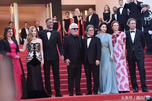 穿*旗国**，扮鸡精，没有范冰冰镇场的戛纳红毯今年来了多少妖魔鬼怪