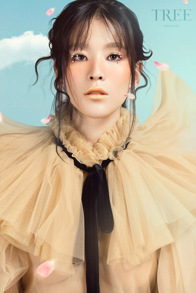 与李薇Awaylee，来一场和现世世界的“博弈”