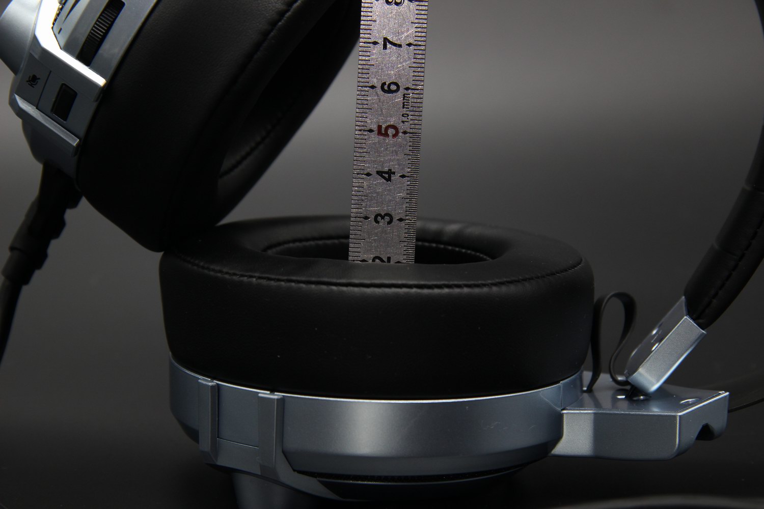 硕美科g941游戏耳机,硕美科入耳游戏耳机推荐