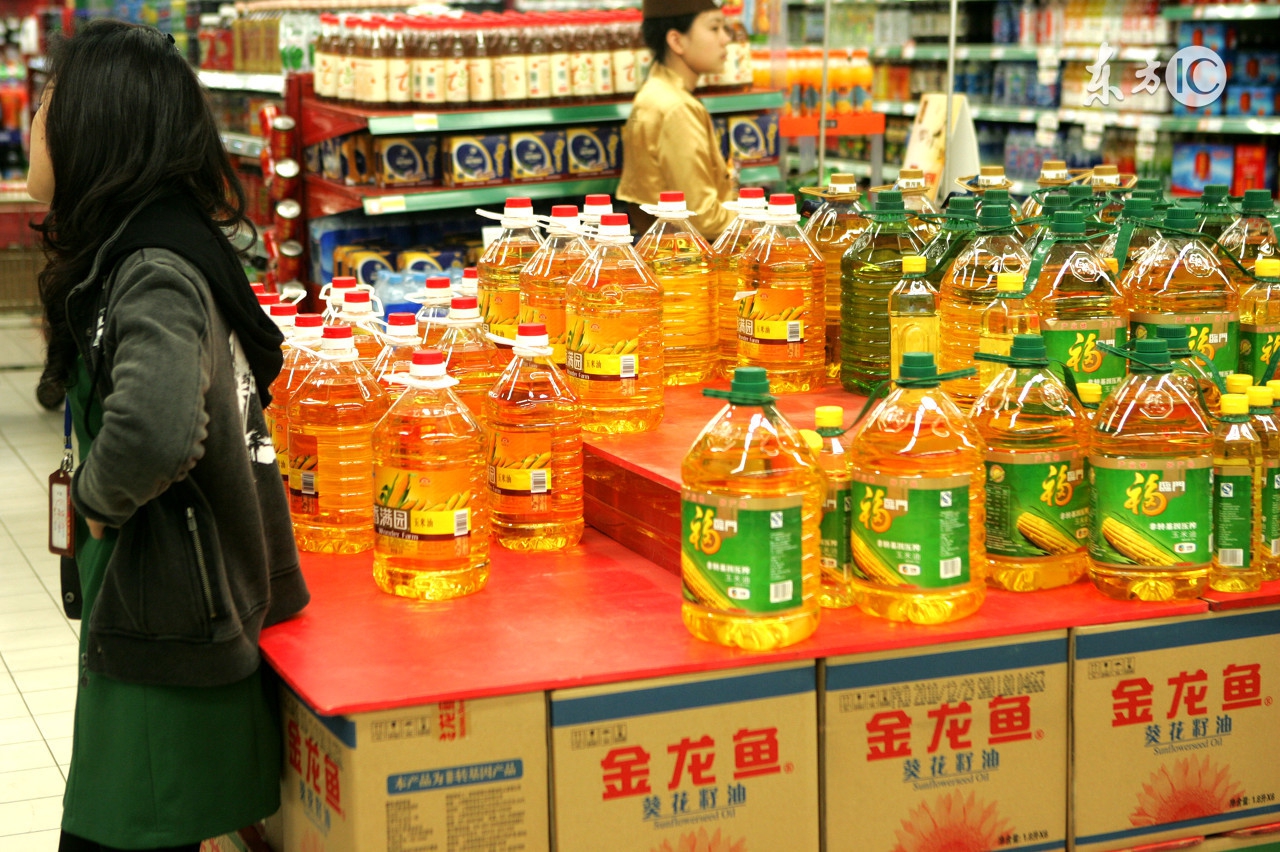 夏天必备神器无烟烧烤炉,天然气灶烧烤神器