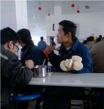 十条笑话:办公室的女人打赌:用同一套问题,打电话问她们的男人