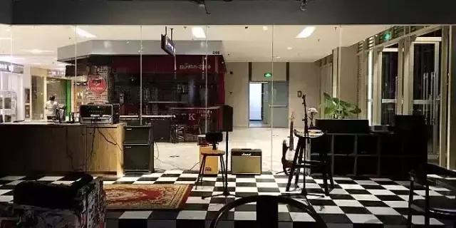 苏州欧力菲法式露天酒吧,苏州必去4个酒吧