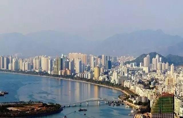 大家买房考虑价格也是必要的,大家买房子还是租房子划算