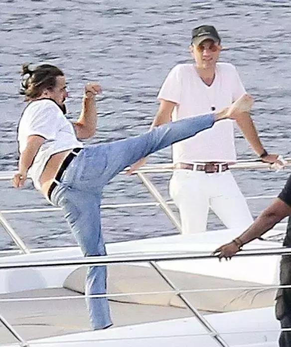 最舒服的纯色t恤,一件白t恤玩转你的春夏衣橱