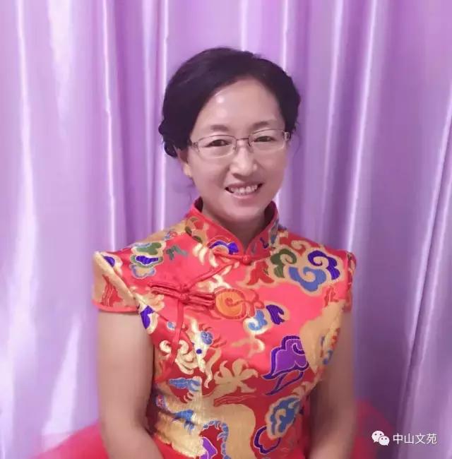 王国珍诗歌,汪国真现代诗