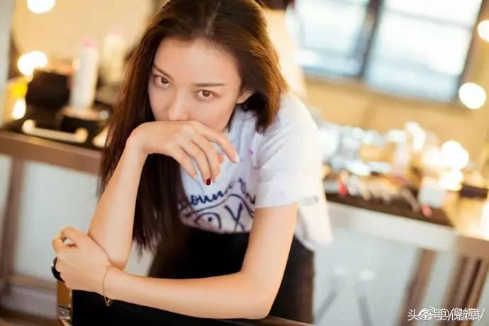 扒开女明星的化妆包｜看完倪妮的化妆品我觉得井柏然养不起她