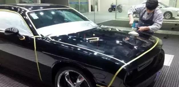 劳斯莱斯雨伞优惠,劳斯莱斯的雨伞是不是价值十万