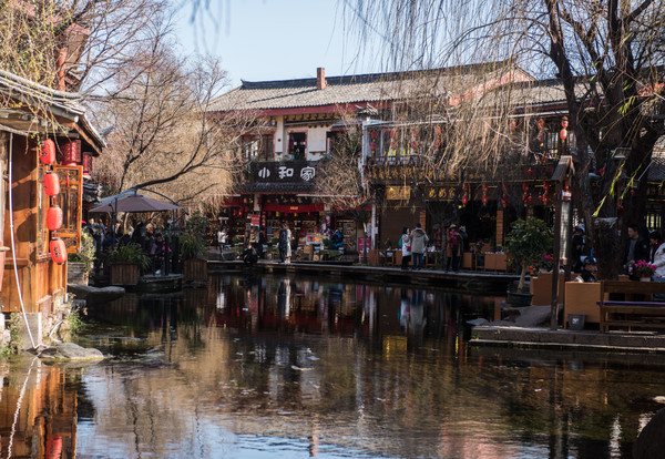 丽江攻略束河古镇,丽江束河古镇蓝石客栈住宿价格