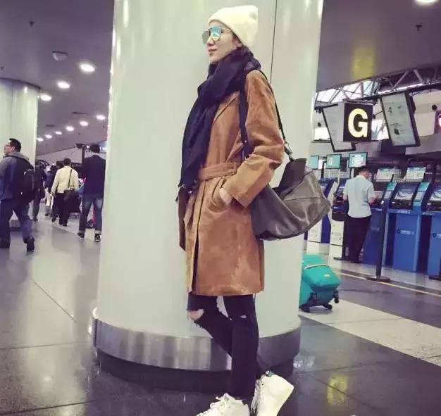 蒋欣背的女包,蒋欣香奈儿包