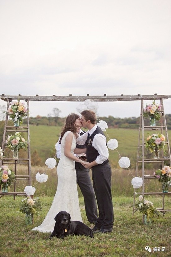 婚庆应该怎么做省钱,婚庆生意不赚钱了怎么办