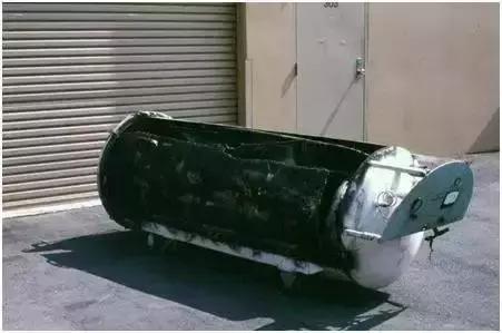 为了复活50年前的“冷冻人”,这个维修工背负了半世纪的骂名