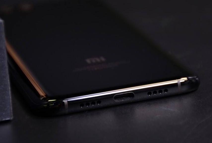 小米6陶瓷版容易有缝隙吗,小米6陶瓷黑和亮黑