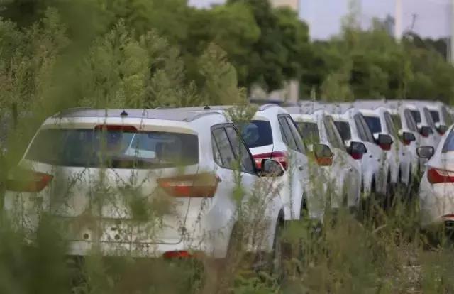 4s店卖一辆车能赚多少钱,红旗4s销售一台车赚多少钱