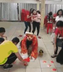 媳妇儿说今晚下面给我吃,做到一半做不下去了