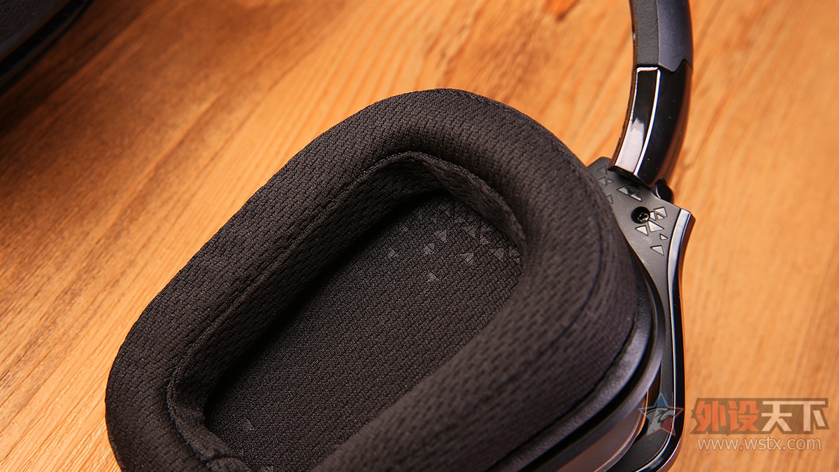 罗技g933s耳机测评如何使用,罗技g933耳机怎么用的