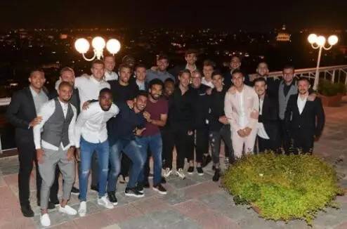 当你谈论罗马，甚至无需在这座城市呆太久，脑海里浮现的首先是他