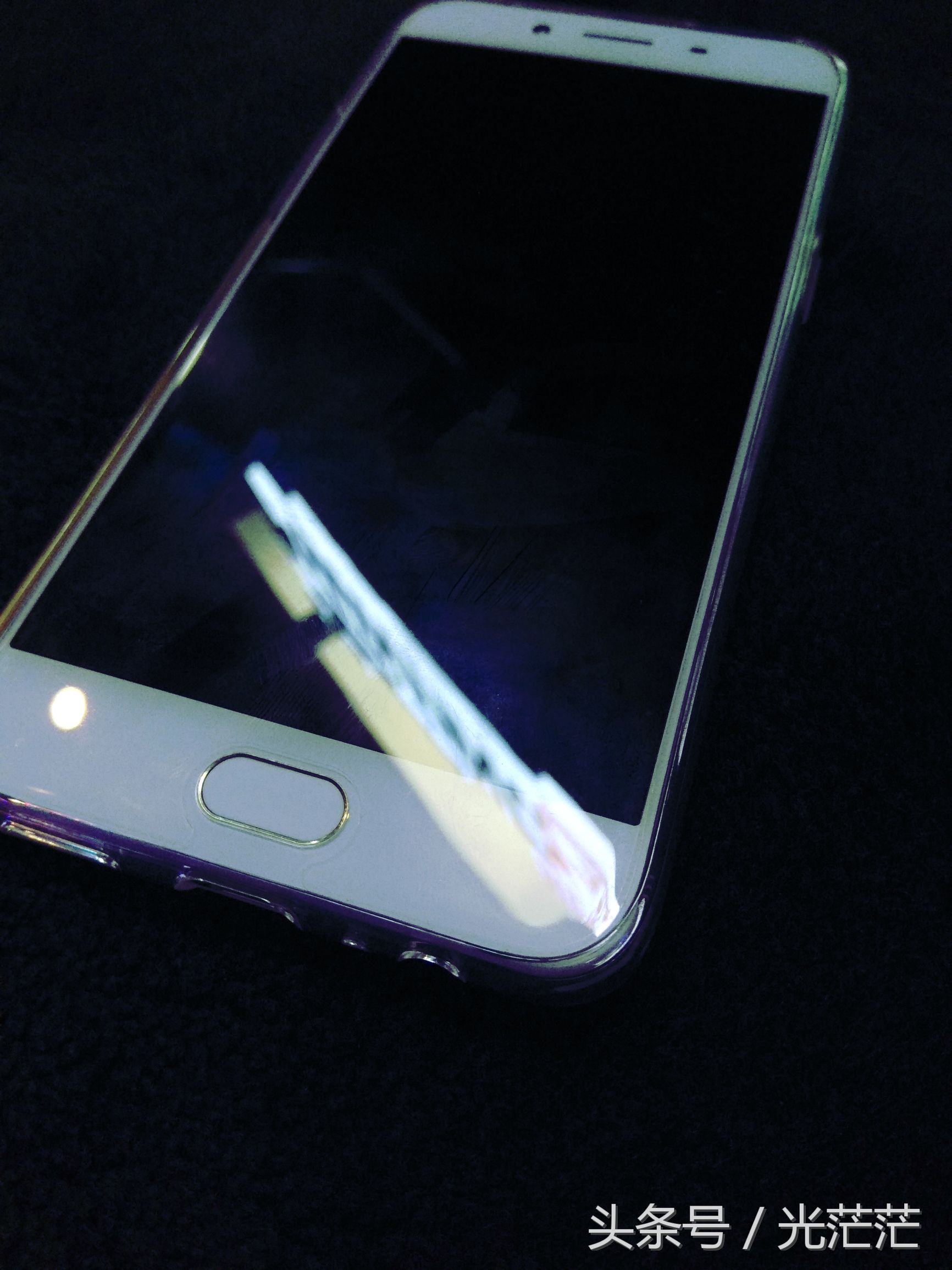 oppor9听音乐怎么样,oppor9玩和平精英好吗