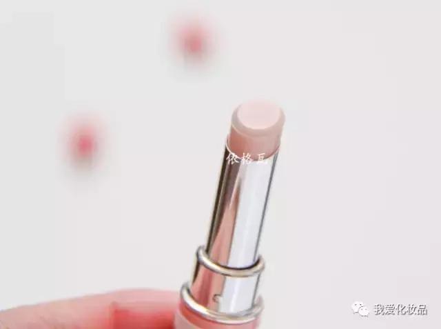 护唇养唇去死皮打底,护唇养唇去死皮唇霜