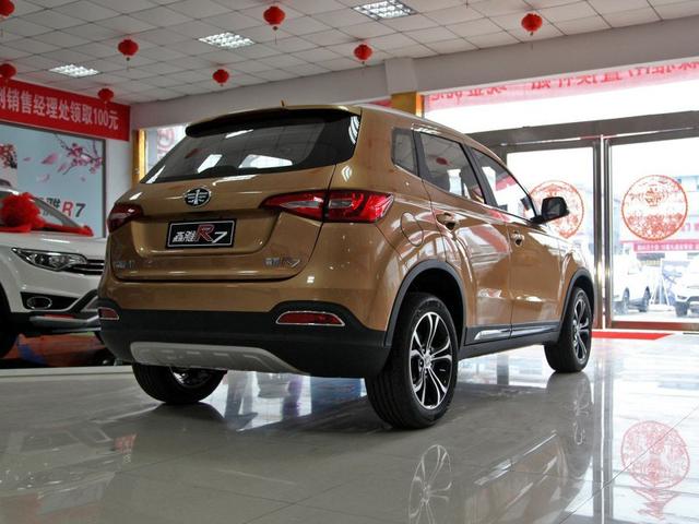 一汽森雅r7油耗多少正常,森雅r7和宝骏510哪个好