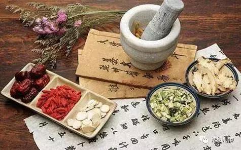 以案说法能治病的保健品,涉嫌销售抗癌假药多人法庭受判