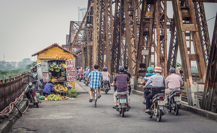 凭祥友谊关口岸到越南河内,从越南友谊关入境凭祥一路视频