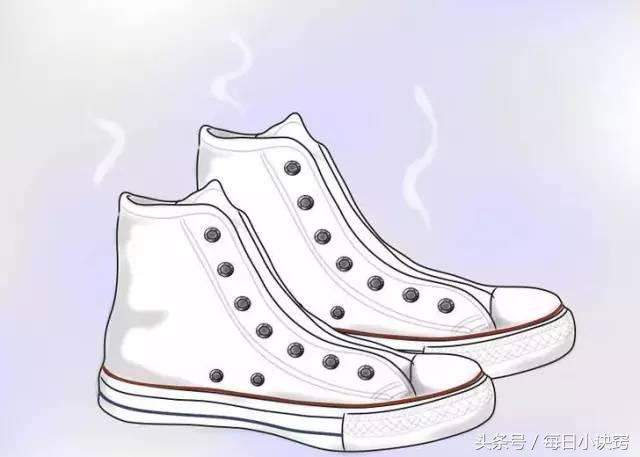 鞋子怎么样变得干净,鞋子怎么样能洗得干干净净