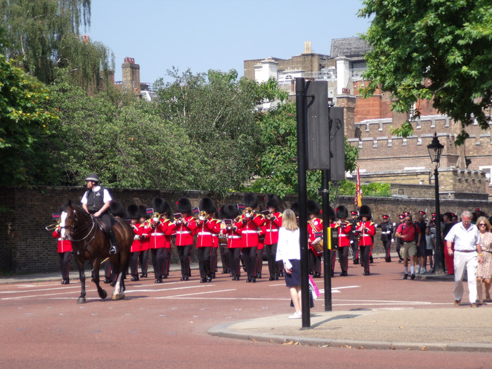 伦敦南部一日游,英国伦敦自由行6日