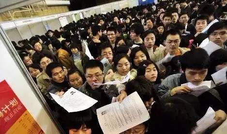 今日财经新闻头条最新直播,今日财经在线直播视频