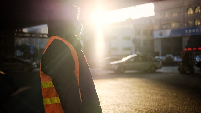 退休老人的医保卡每年有多少钱,上海退休工人每年医保卡几号进账