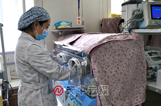 医院救治低体重早产儿,低体重患儿