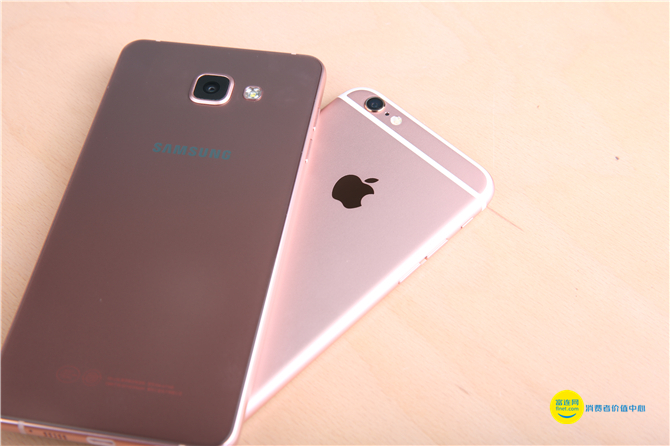 三星galaxya72018刷新率多少,三星galaxya72016版多少钱