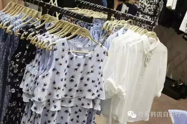 韩国妹子来中国逛超市,韩国女生都去哪买裙子