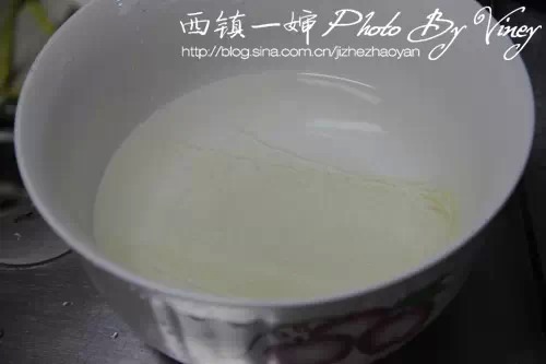 和宝宝一起做简单小熊饼干的面点,做美食的小熊饼干