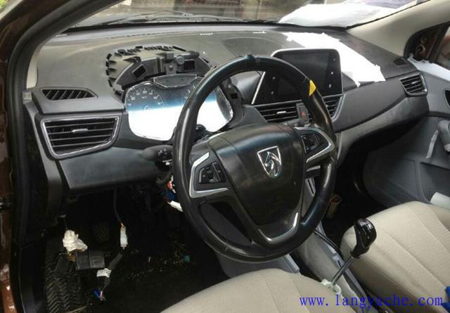 宝骏新款两厢车曝光,宝骏全新车型曝光设计硬派