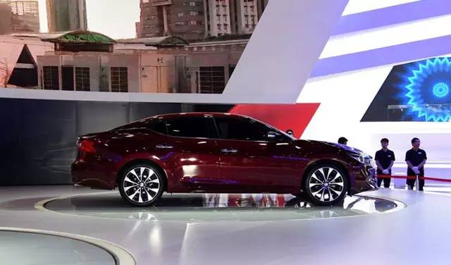 天籁和西玛发动机有什么区别,日产西玛和天籁哪个耐用