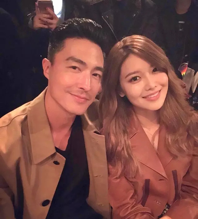 你以为只会做包的Coach，人家的衣服早就美翻天了！