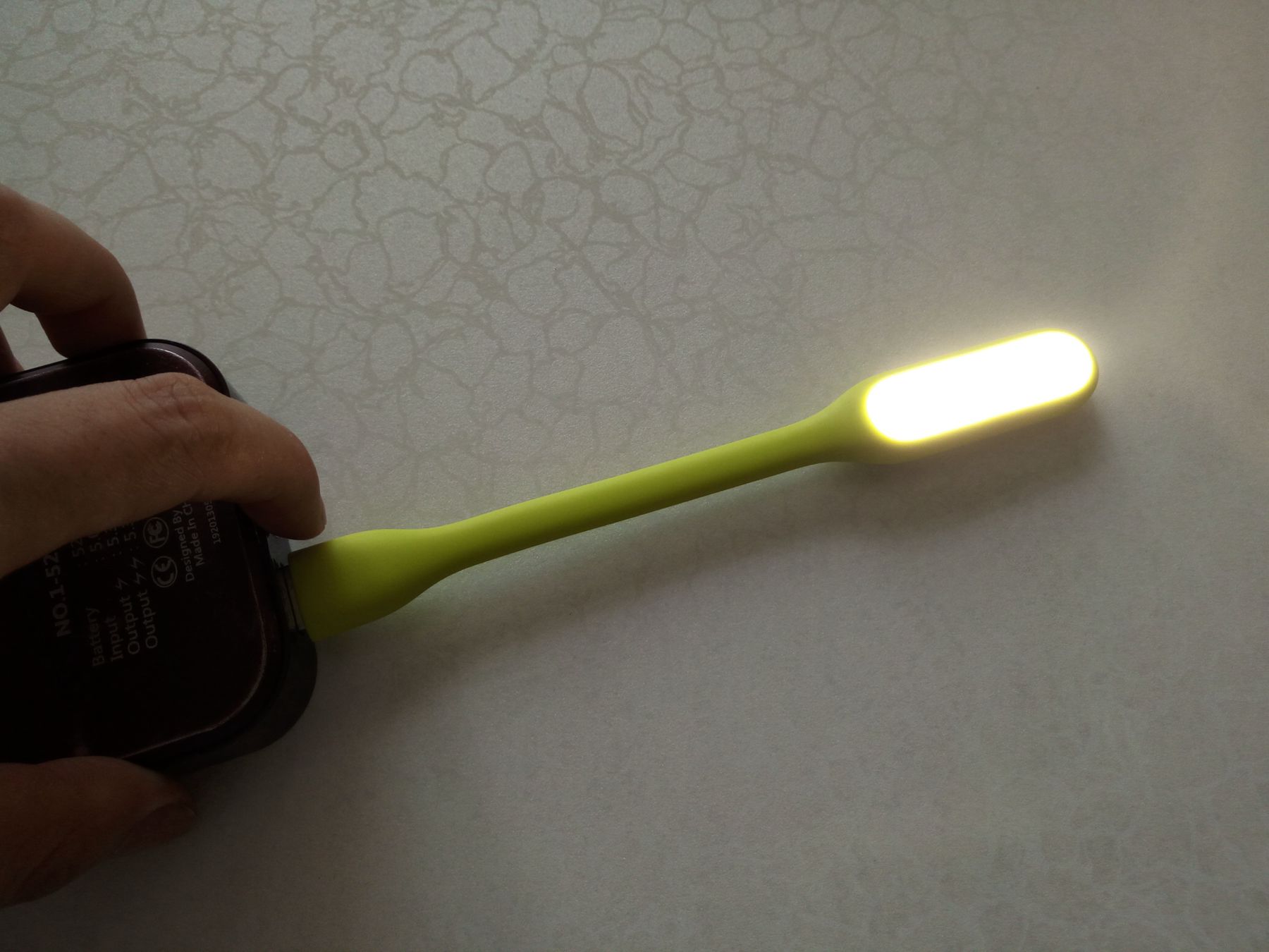 小米三大升级,小米随身usb灯