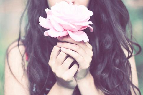 自己女朋友可不懂事,女朋友太幼稚要分手吗