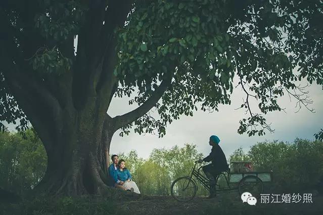 婚纱照摄影要点,旅拍婚纱摄影技巧与方法
