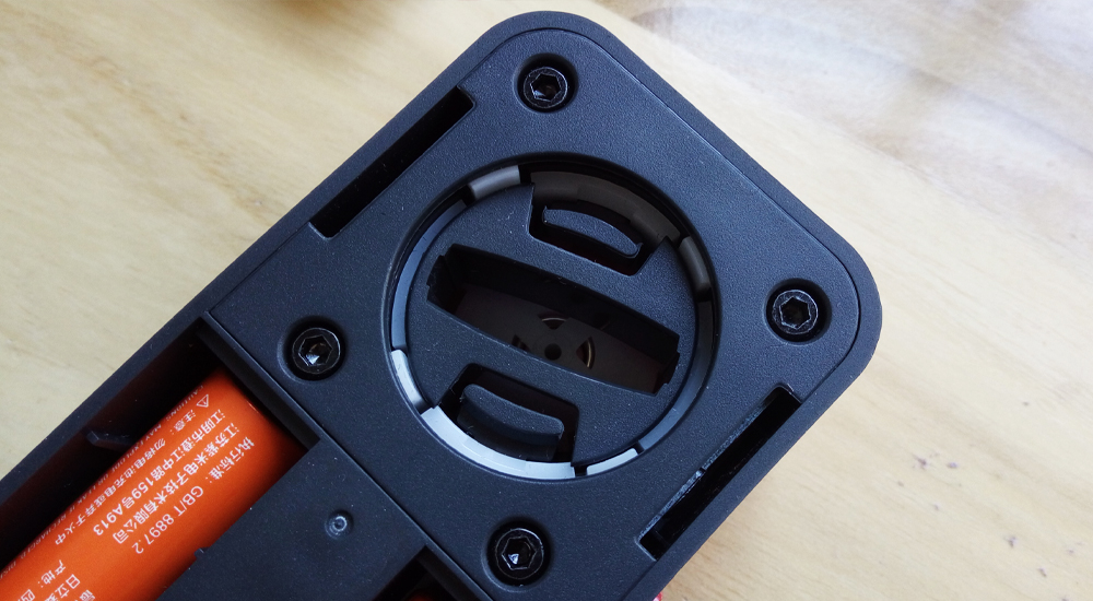 防住隔壁老王!蜗牛管家智能门闩的知乎者也