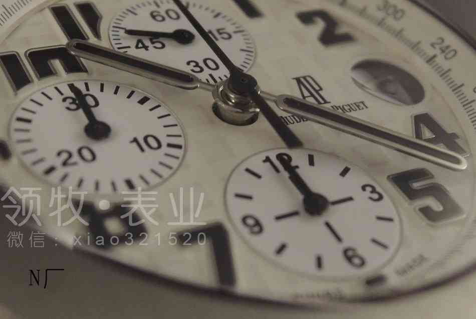 资深鉴表师揭秘几千块钱香港代购的爱彼沙漠腕表!