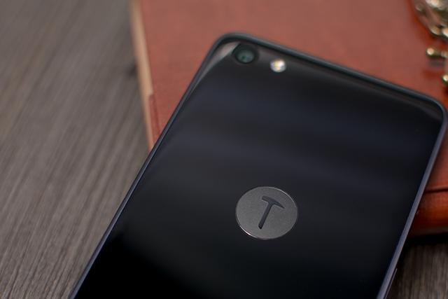 锤子t2现在还值得买吗,锤子手机t2游戏测评