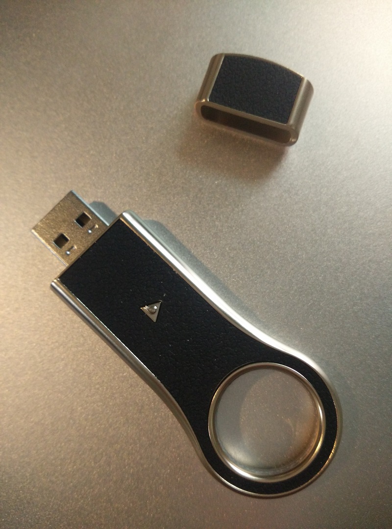 开着车听着歌曲视频,开着车听着歌舒服视频