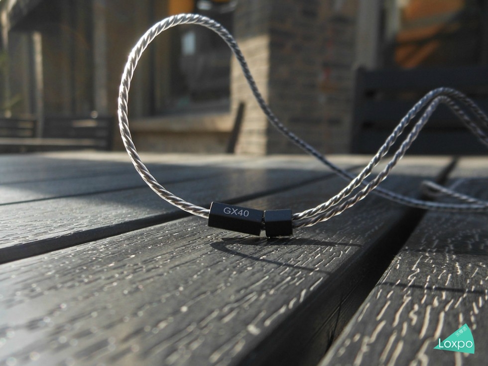 颜值出纵、音质并重-----阿思翠GX40