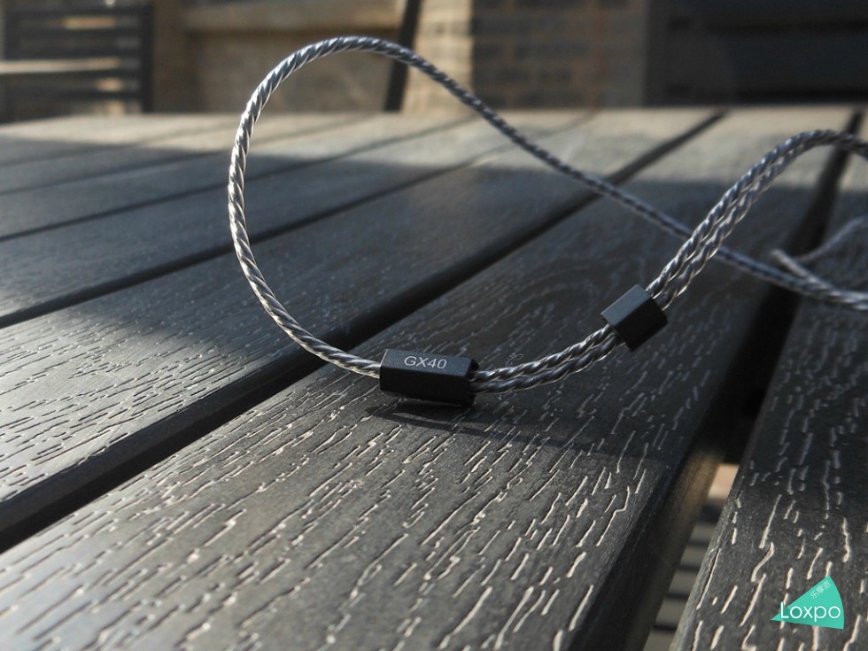 颜值出纵、音质并重-----阿思翠GX40